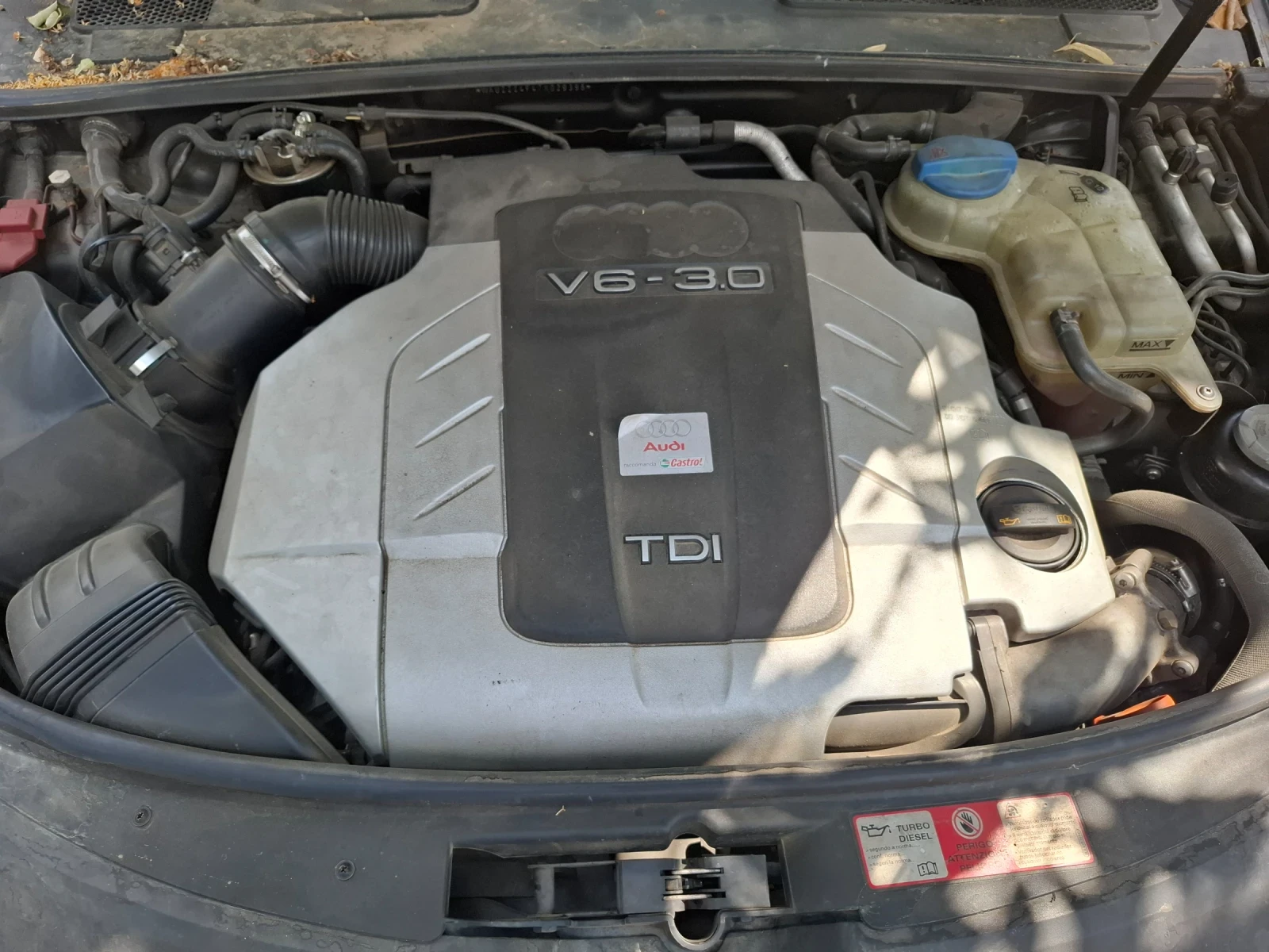 Audi A6 quattro ASB  TDI V6 Сменена верига, снимка 11 - Автомобили и джипове - 55572087