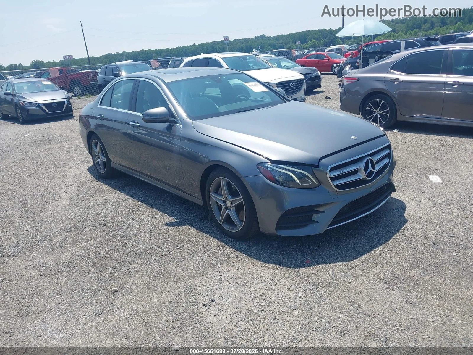Mercedes-Benz E 300 AMG* BURMESTER* 4MATIC* Цена до БГ, снимка 3 - Автомобили и джипове - 55621738