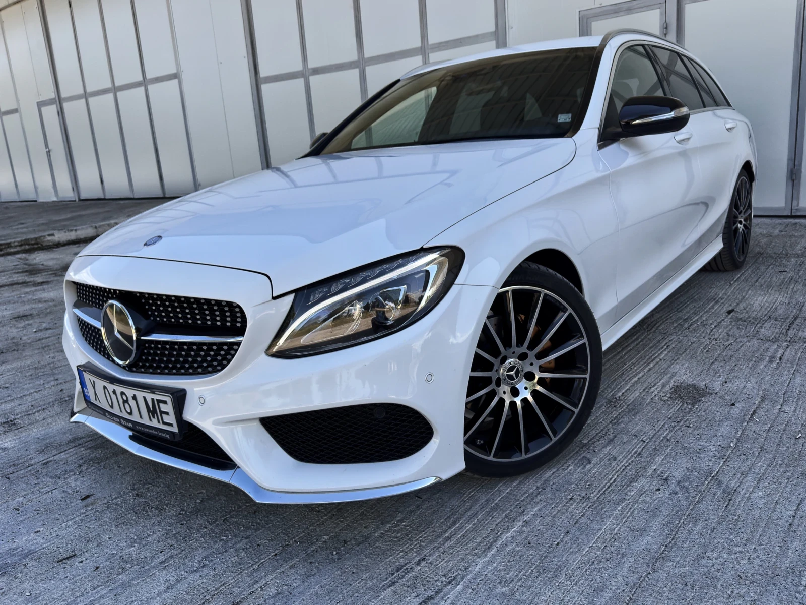Mercedes-Benz C 220 FULL AMG line Distronic HeadUp CarPlay, снимка 4 - Автомобили и джипове - 55705070