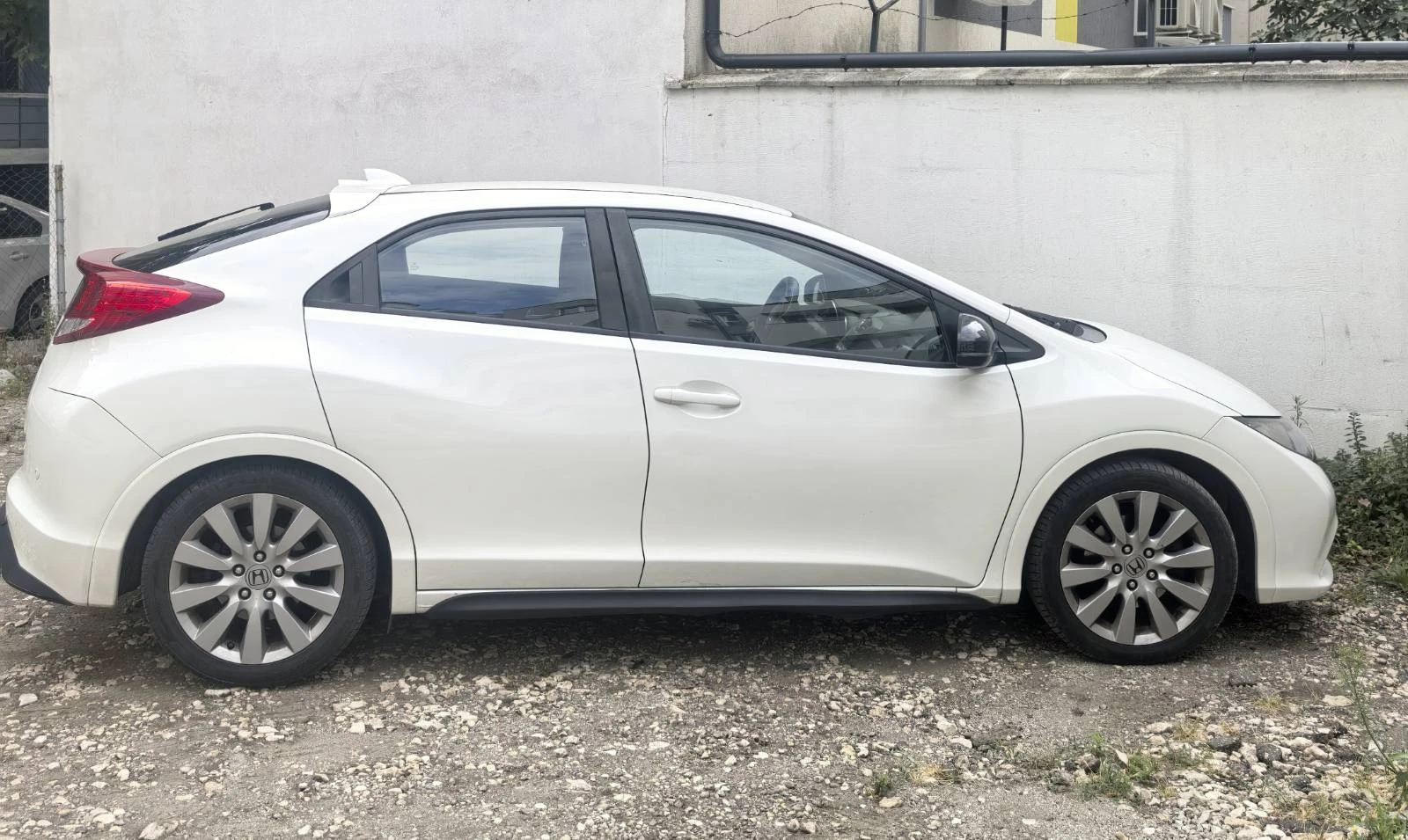 Honda Civic 1.8 i-VTEC, снимка 15 - Автомобили и джипове - 55842751