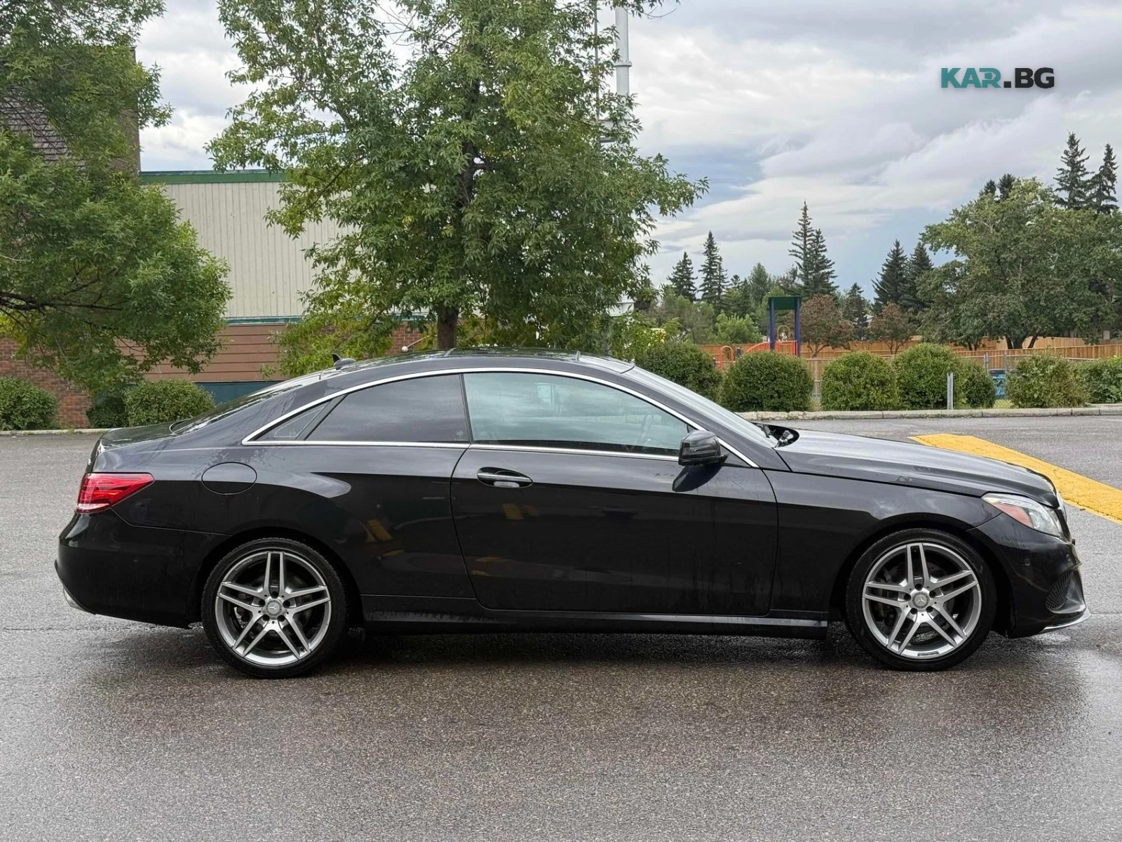 Mercedes-Benz E 400 4MATIC* АвтоКредит * (ЦЕНА ДО БГ) * , снимка 3 - Автомобили и джипове - 56029788