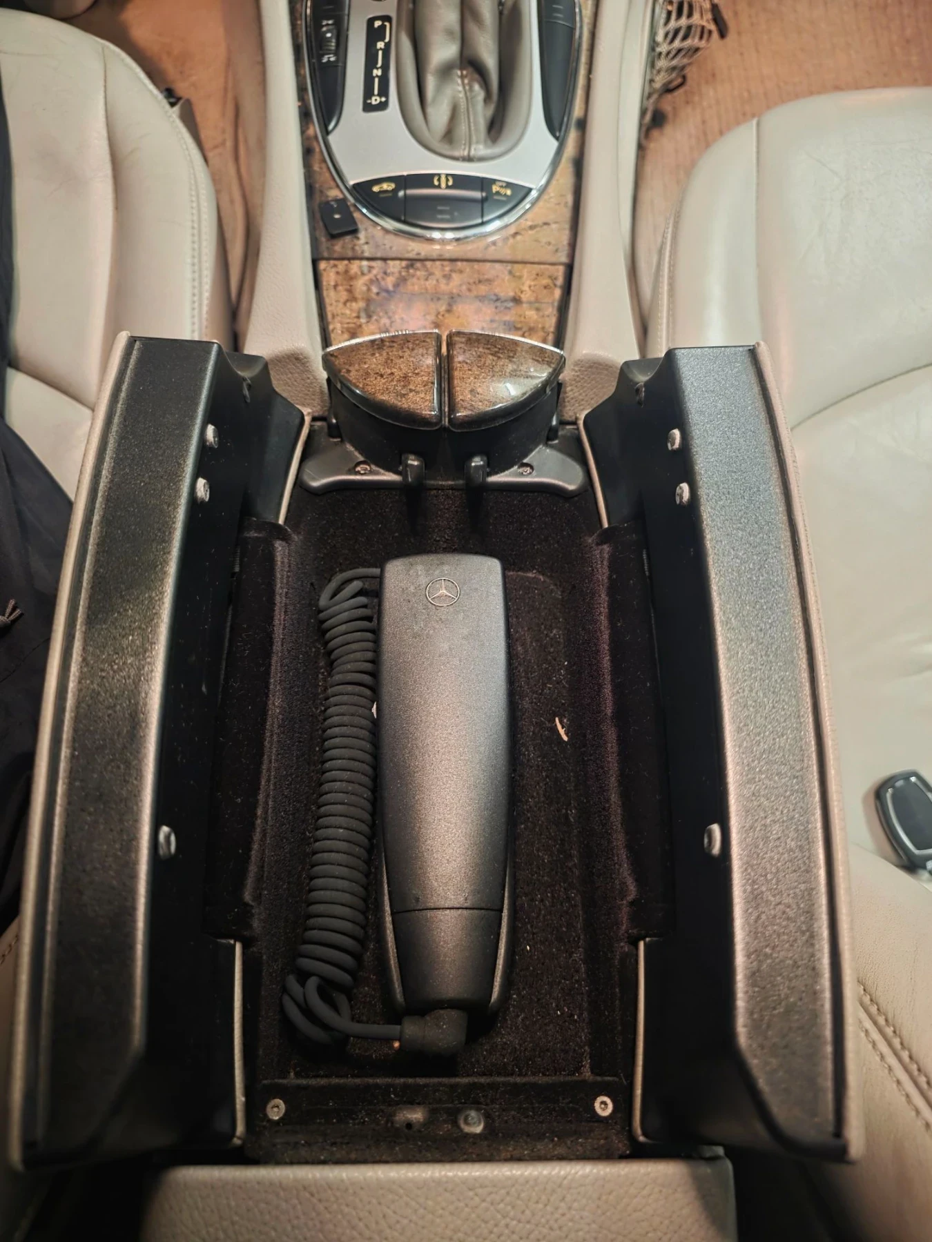Mercedes-Benz E 500, снимка 17 - Автомобили и джипове - 56349732