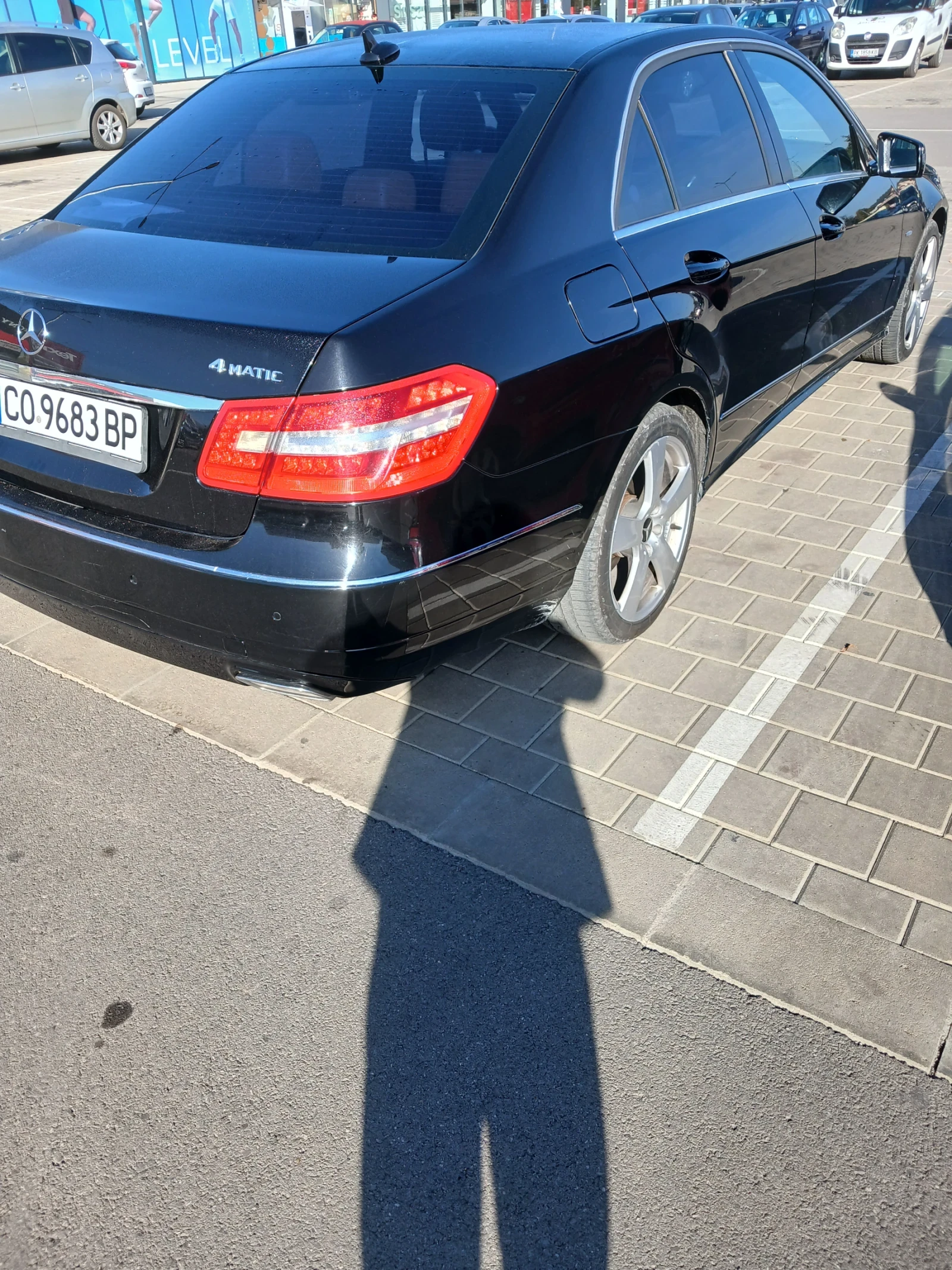 Mercedes-Benz E 250, снимка 3 - Автомобили и джипове - 56584443