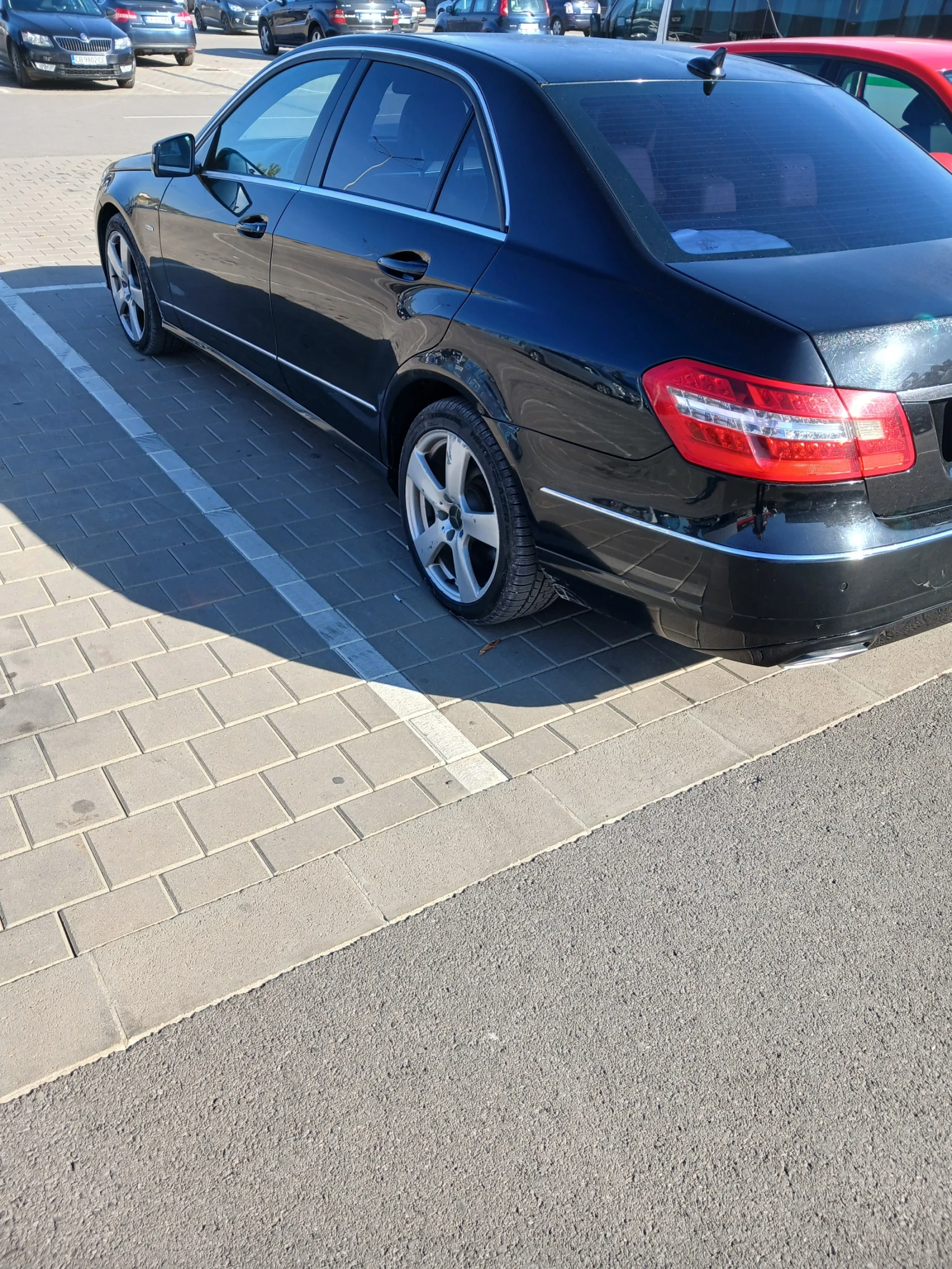 Mercedes-Benz E 250, снимка 4 - Автомобили и джипове - 56584443