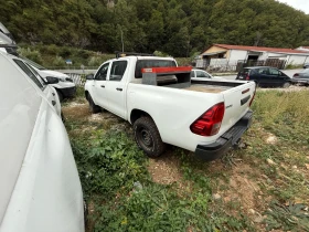 Toyota Hilux 2.4D4 НОВ ВНОС, снимка 5