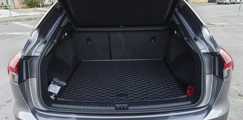 Audi Q4 Sportback E-tron 35, снимка 9 - Автомобили и джипове - 47920516