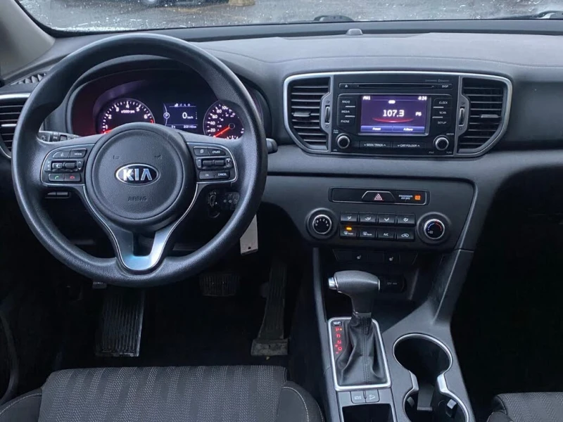 Kia Sportage ПОДГРЕВ* BLUETOOTH* , снимка 7 - Автомобили и джипове - 52528731