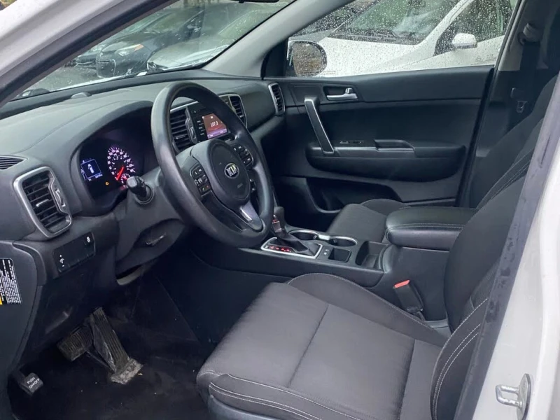 Kia Sportage ПОДГРЕВ* BLUETOOTH* , снимка 11 - Автомобили и джипове - 52528731