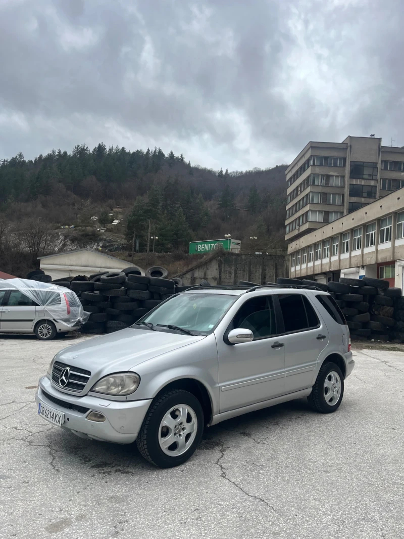 Mercedes-Benz ML 270, снимка 8 - Автомобили и джипове - 52976050