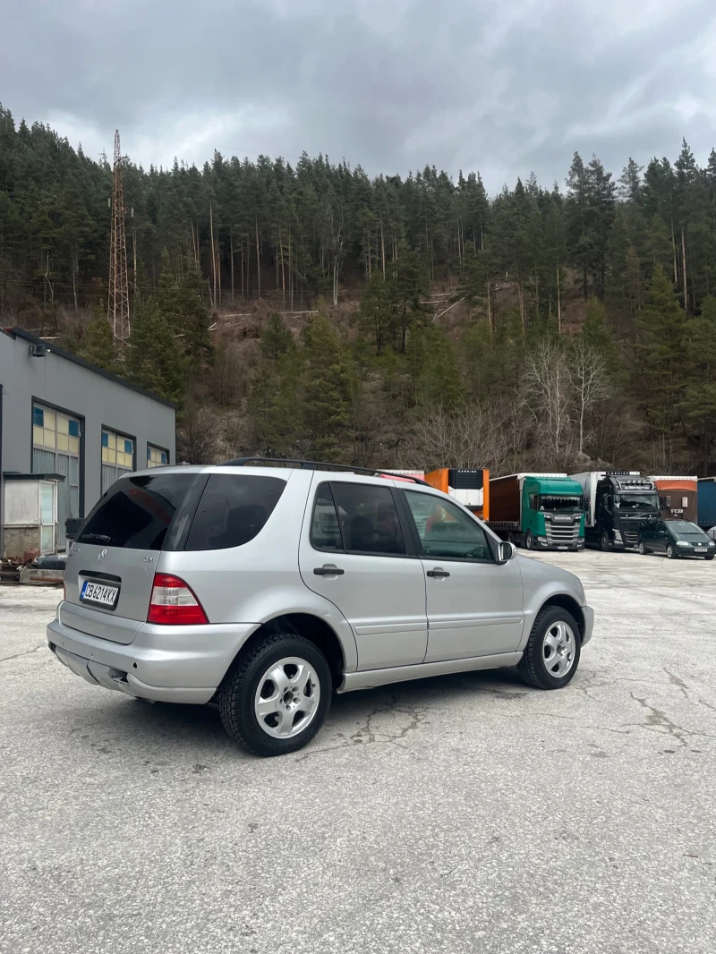 Mercedes-Benz ML 270, снимка 4 - Автомобили и джипове - 52976050