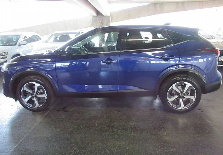 Nissan Qashqai 1, 3 mild hybrid.360 Kamera.Led.Navi, снимка 3 - Автомобили и джипове - 56078009
