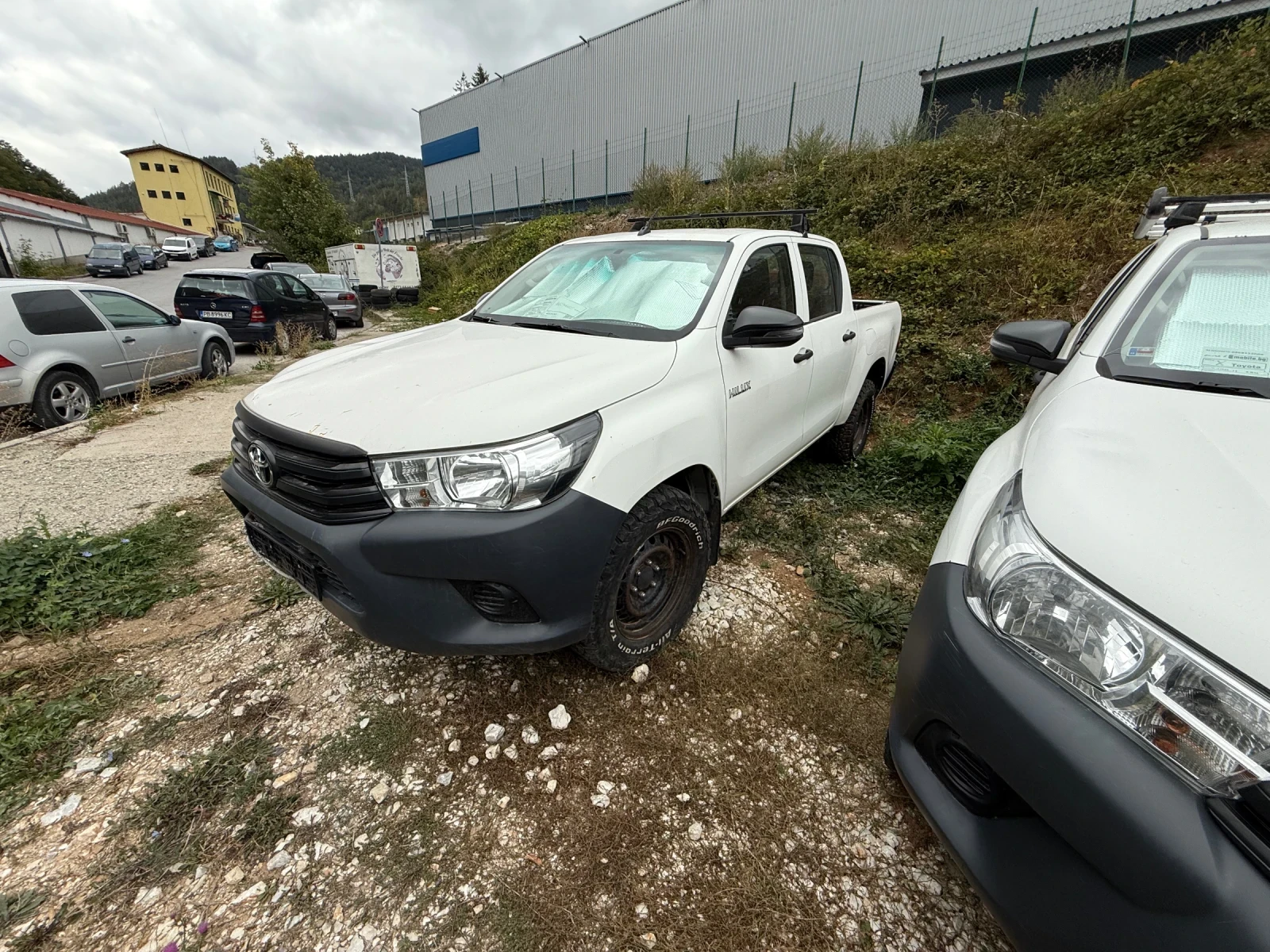 Toyota Hilux 2.4D4   | Mobile.bg   1