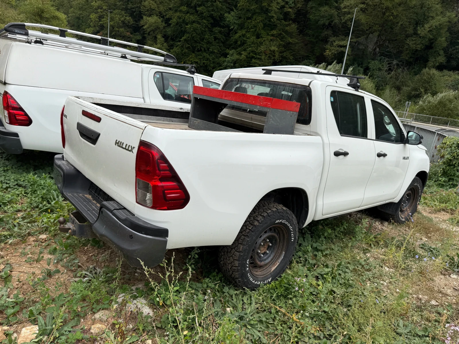 Toyota Hilux 2.4D4 НОВ ВНОС - изображение 4