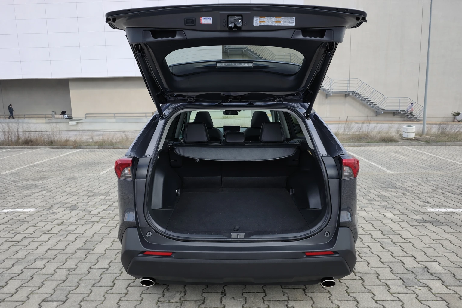 Toyota Rav4 2.5i HEV AWD | Mobile.bg � ����������� 6