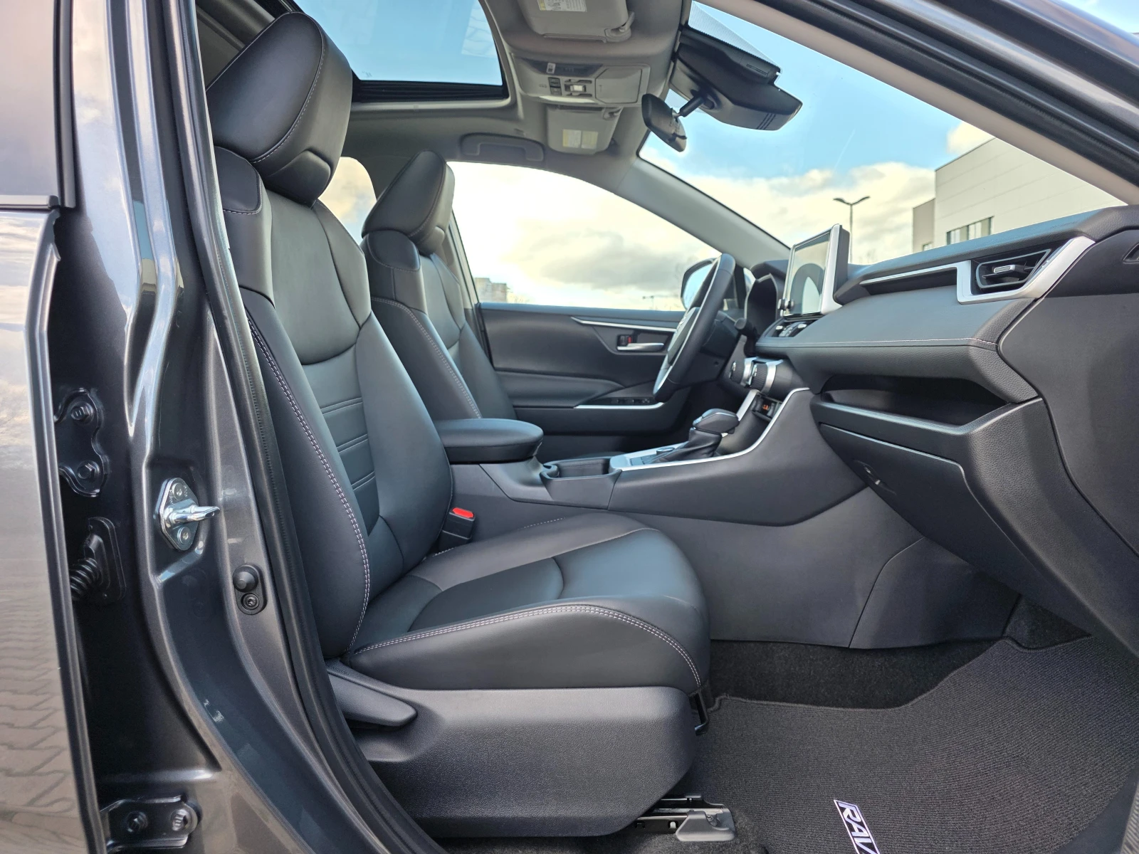 Toyota Rav4 2.5i HEV AWD | Mobile.bg � ����������� 17