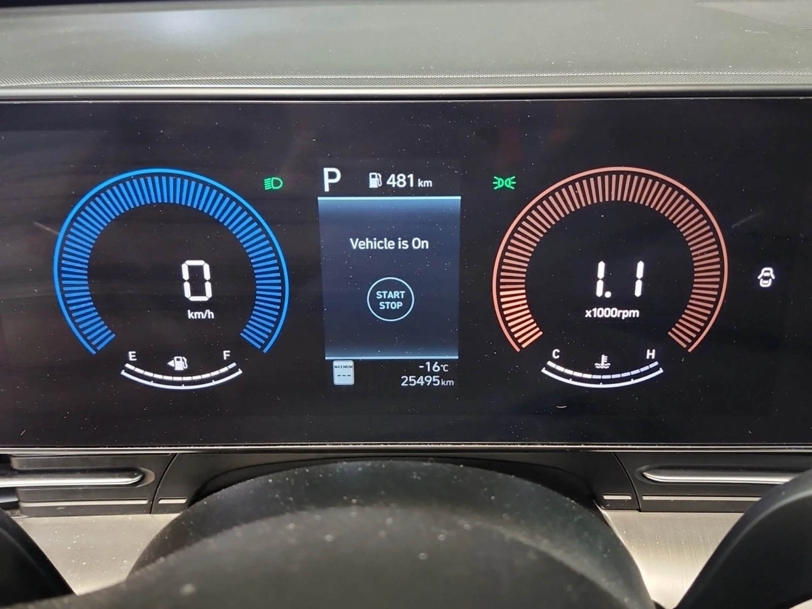 Hyundai Kona 2L 4cyl AWD, снимка 9 - Автомобили и джипове - 53891954