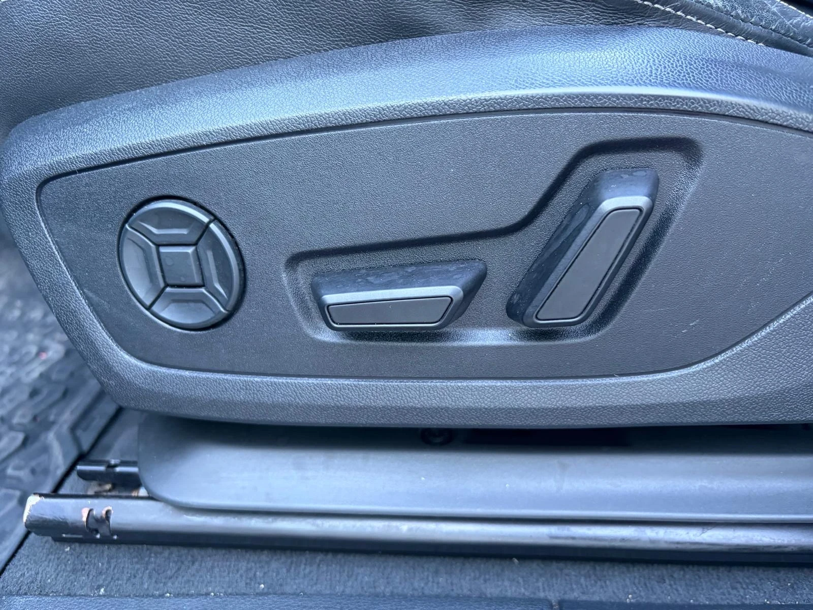 Audi Q3 45 TFSI quattro S tronic S line edition, снимка 13 - Автомобили и джипове - 53934283