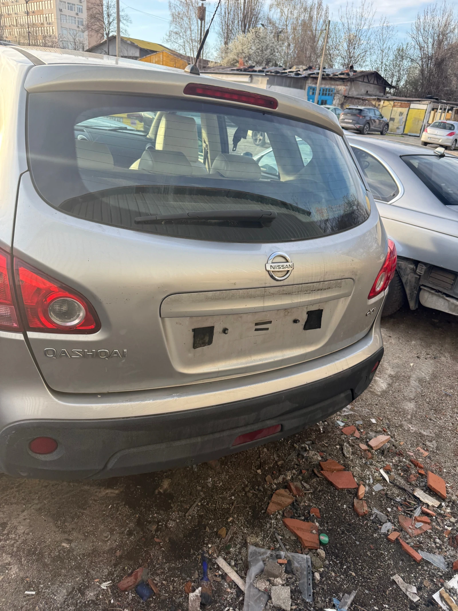 Nissan Qashqai, снимка 3 - Автомобили и джипове - 54161326