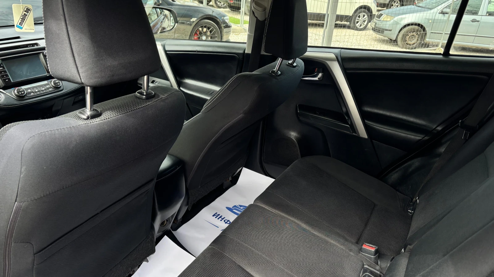 Toyota Rav4 Нов внос от Италия, снимка 7 - Автомобили и джипове - 54053337