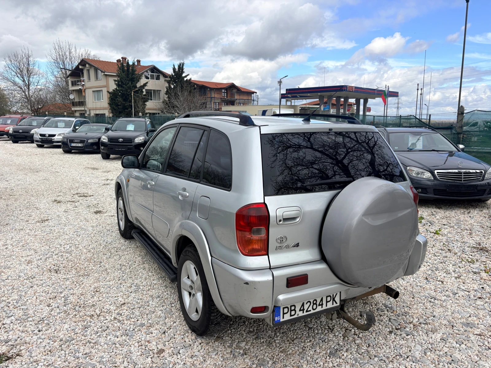 Toyota Rav4 D4D, снимка 9 - Автомобили и джипове - 54079220