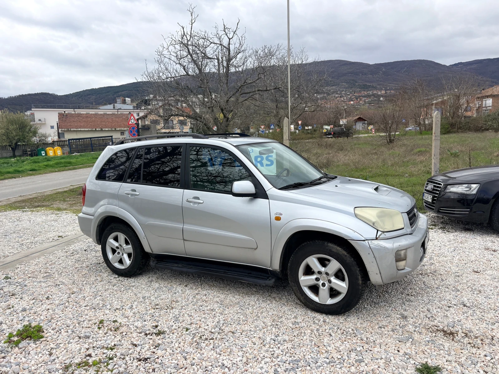 Toyota Rav4 D4D, снимка 5 - Автомобили и джипове - 54079220