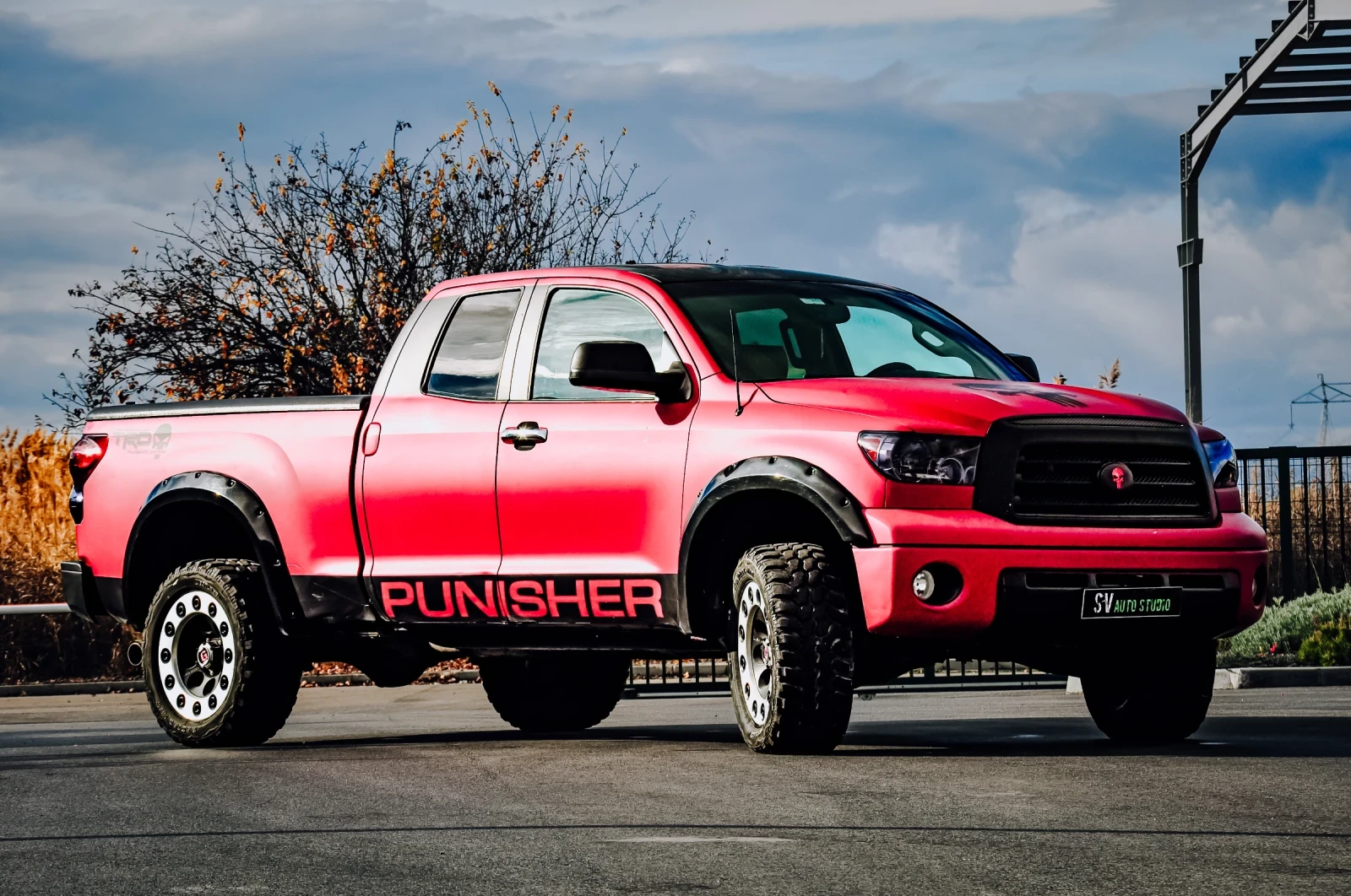 Toyota Tundra 5.7 limited, снимка 2 - Автомобили и джипове - 54138429