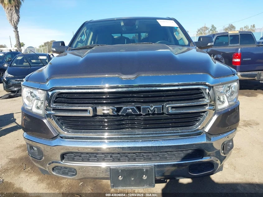 Dodge RAM 1500 3.6L V-6 DOHC, VVT, 305HP 4X2 Drive | Mobile.bg � ����������� 12
