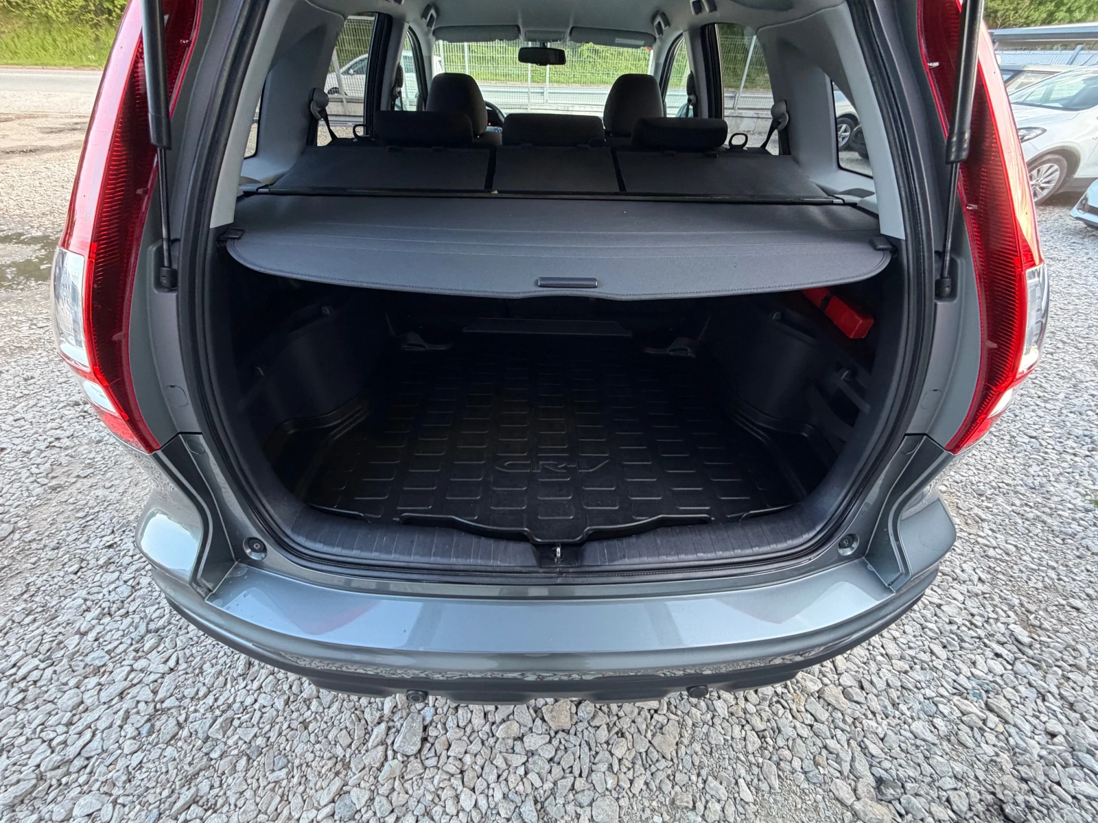 Honda Cr-v 2.2DIESEL* FACE* 4X4* TOP, снимка 7 - Автомобили и джипове - 54390947