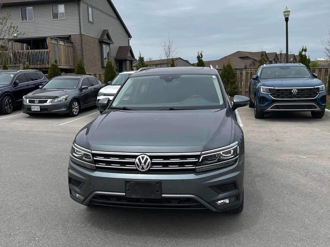 VW Tiguan * Highline * КАМЕРА * ПОДГРЕВ * ПАМЕТ * NAVI, снимка 6 - Автомобили и джипове - 54442322