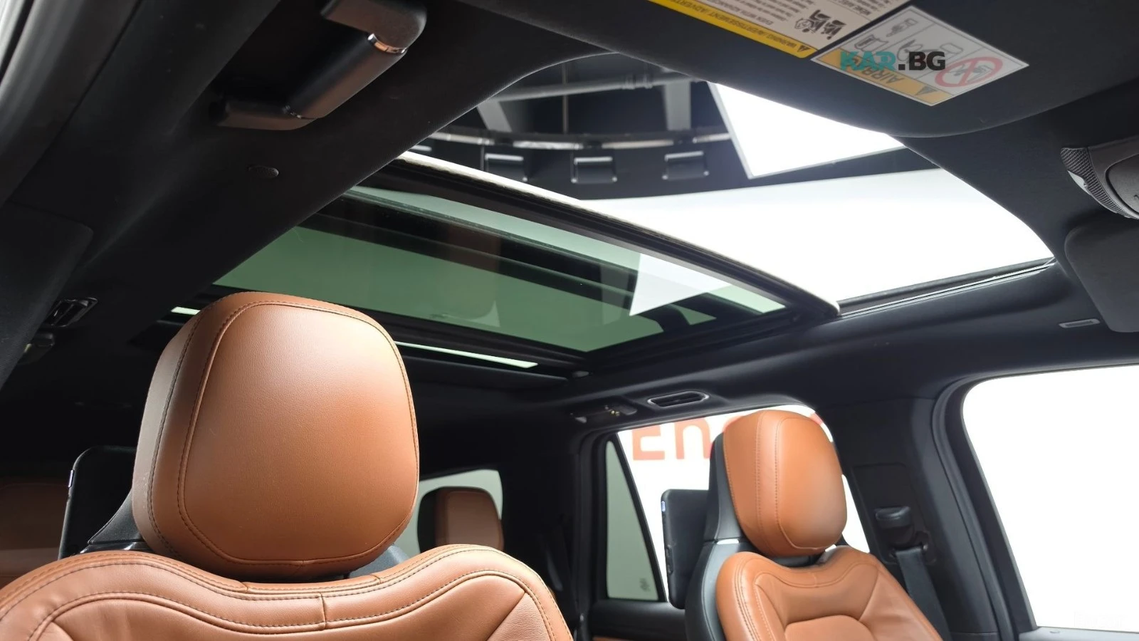 Lincoln Navigator * 3.5* ПОДГРЕВ* ОБДУХВАНЕ* ПАНОРАМА* TV* МАСААЖИ* , снимка 17 - Автомобили и джипове - 54660658