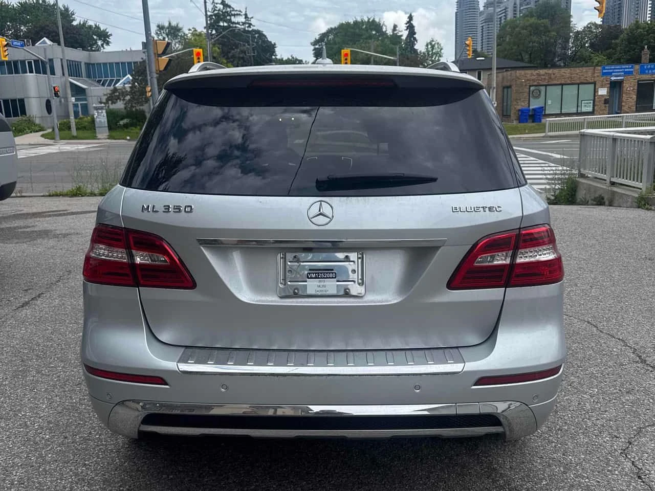 Mercedes-Benz ML 350 BlueTEC | CARFAX | БЕЗ ПЪРВОНАЧАЛНА ВНОСКА, снимка 4 - Автомобили и джипове - 55054226