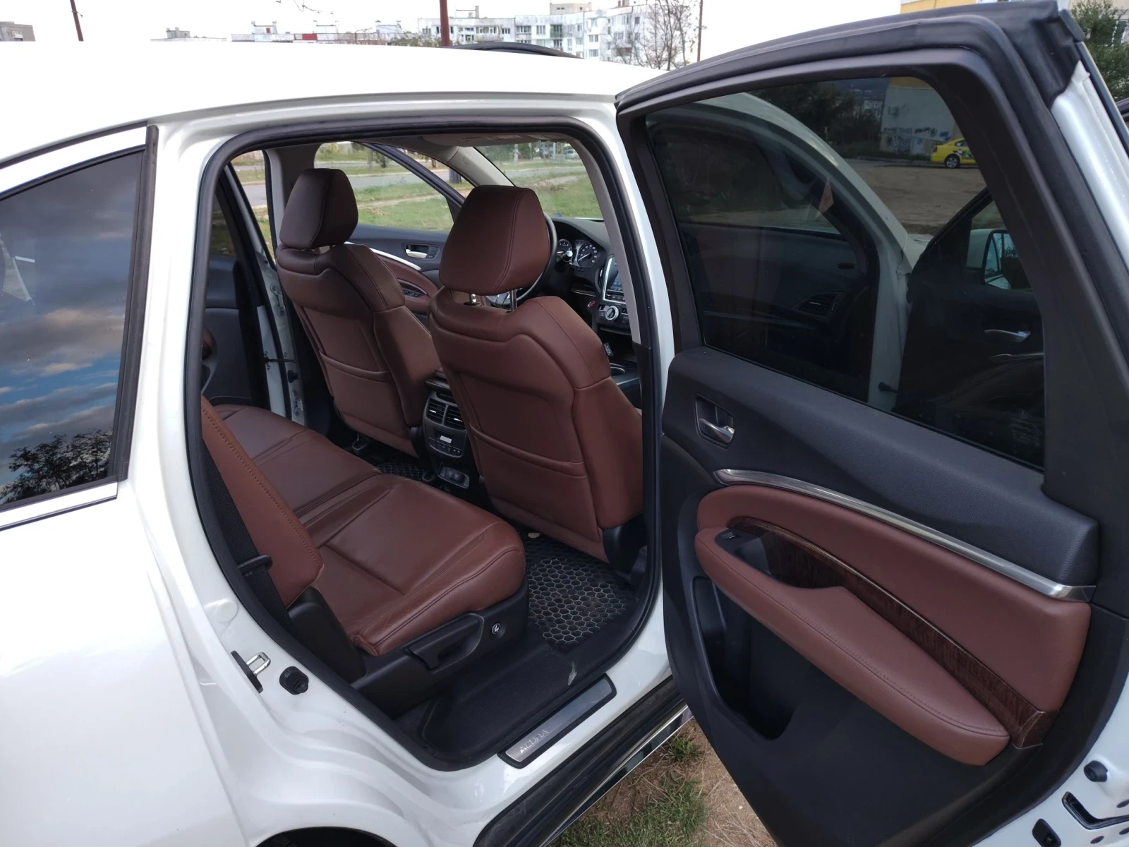 Acura Mdx SH-AWD, снимка 13 - Автомобили и джипове - 56570675