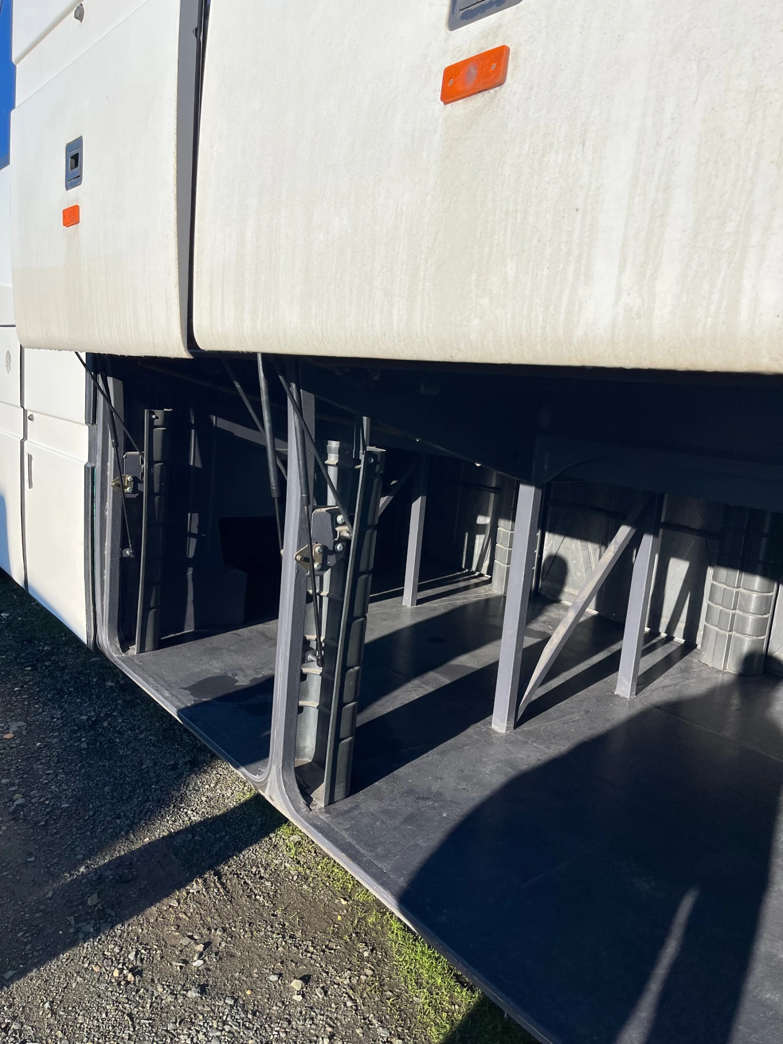 Mercedes-Benz Tourismo | Mobile.bg   6