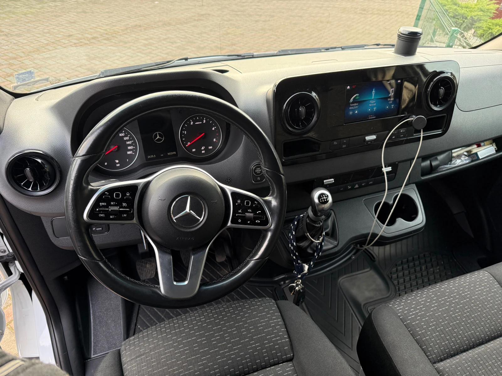 Mercedes-Benz Sprinter 319 V6 - изображение 6