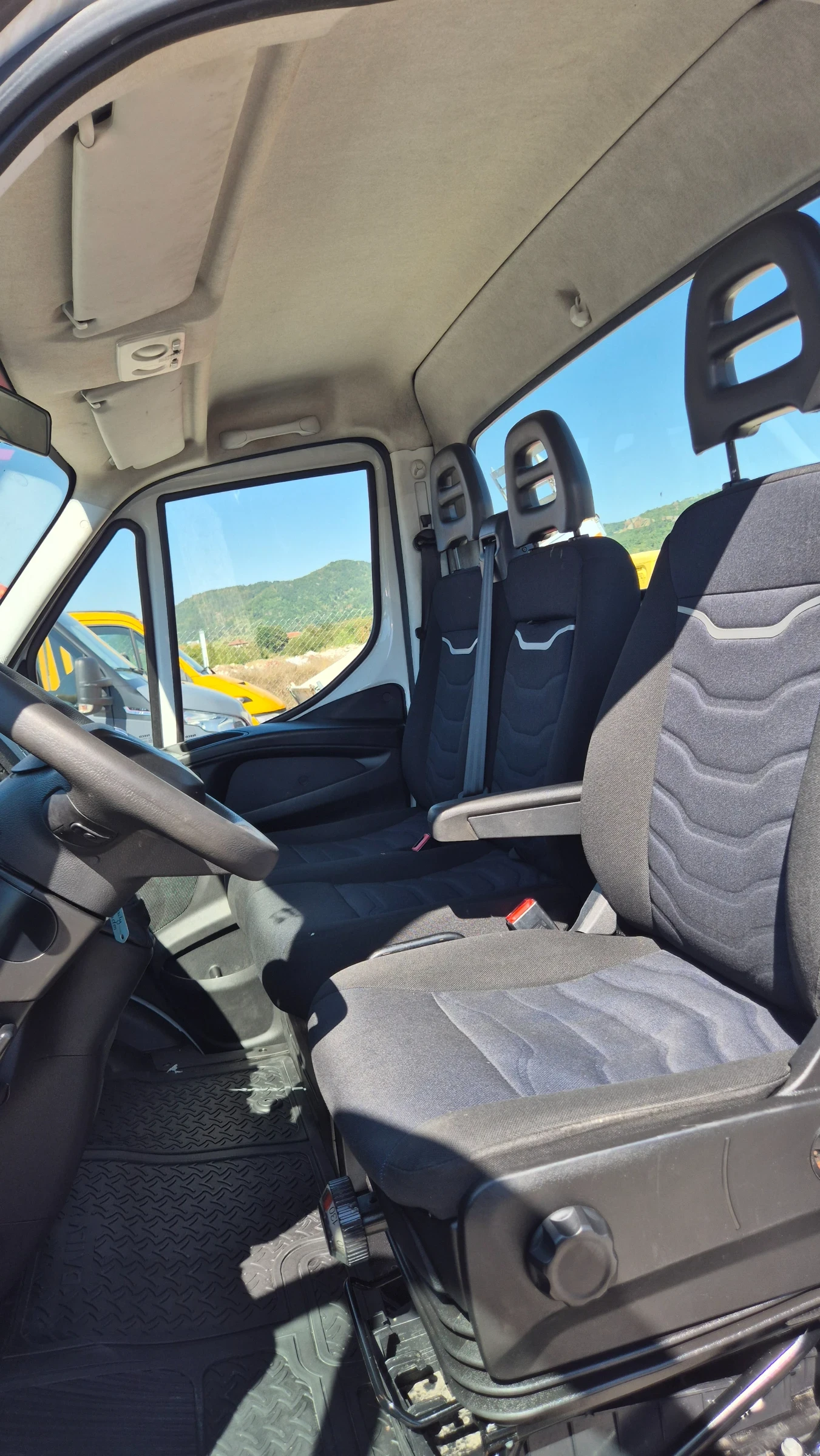 Iveco Daily 35c18* КЛИМА* 4.10междуосие* на шаси* 3.5тона* , снимка 11 - Бусове и автобуси - 56002183
