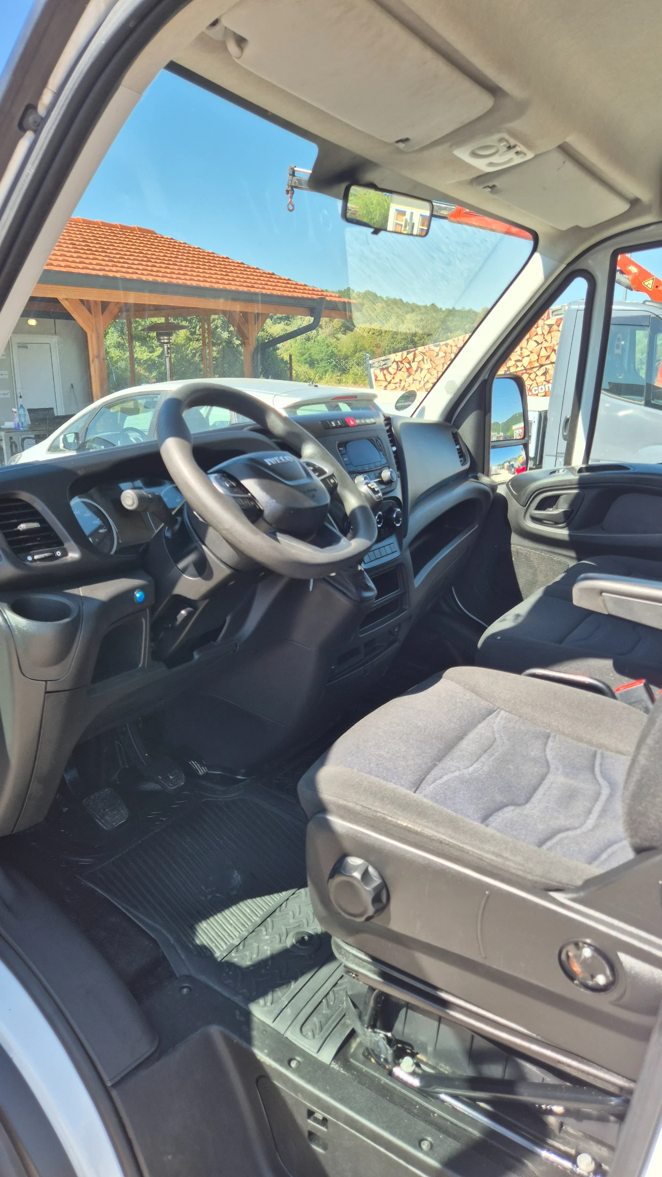 Iveco Daily 35c18* КЛИМА* 4.10междуосие* на шаси* 3.5тона* , снимка 10 - Бусове и автобуси - 56002183
