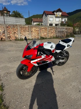 Honda Cbr 1000RR, снимка 1