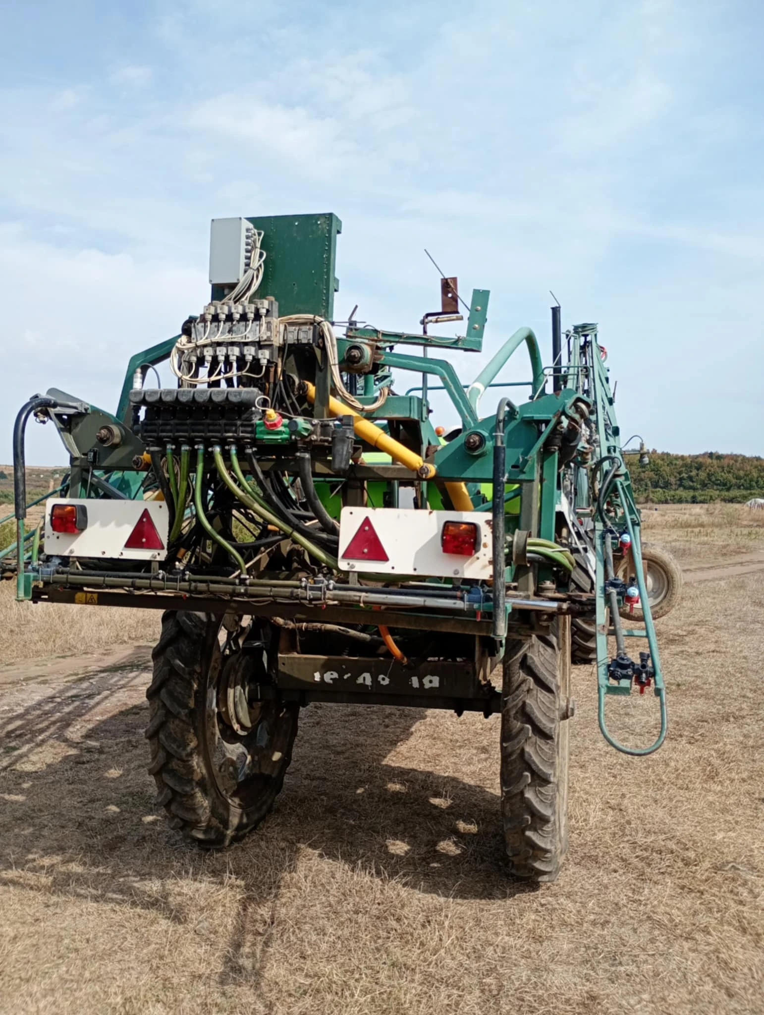 Пръскачка Tecnoma 2400 - изображение 2