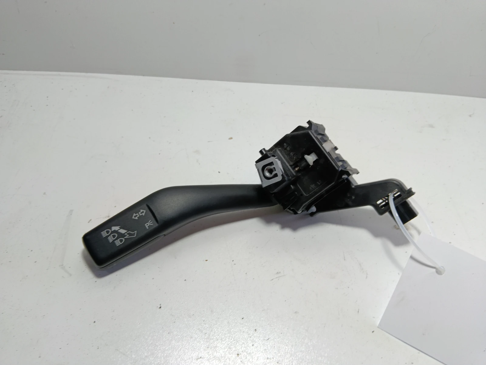 лостче мигачи 1K0953513E VW Tiguan