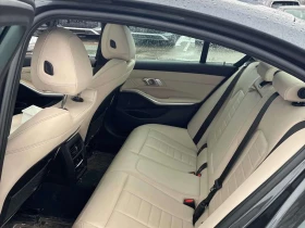 BMW 330 * xDrive * CARFAX * ПАНО * KEYLESS * КЛИП НА МОТОР, снимка 13