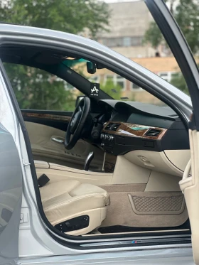 BMW 530 Xi, снимка 8
