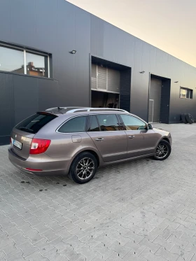 Skoda Superb, снимка 2