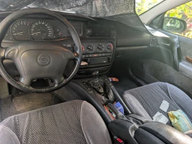 Opel Omega седан, снимка 4