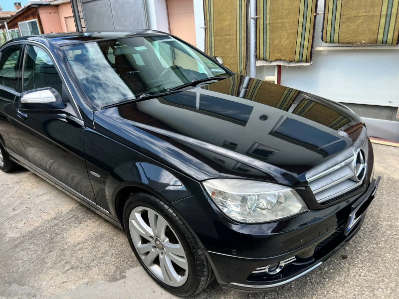 Mercedes-Benz C 220, снимка 2 - Автомобили и джипове - 47514585