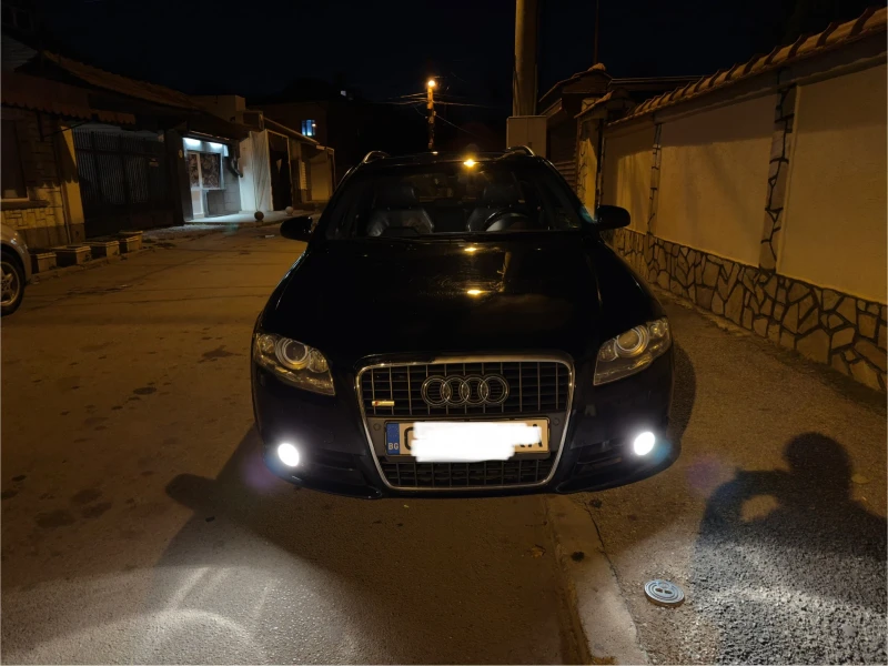 Audi A4 2.0TDI, снимка 12 - Автомобили и джипове - 47857333