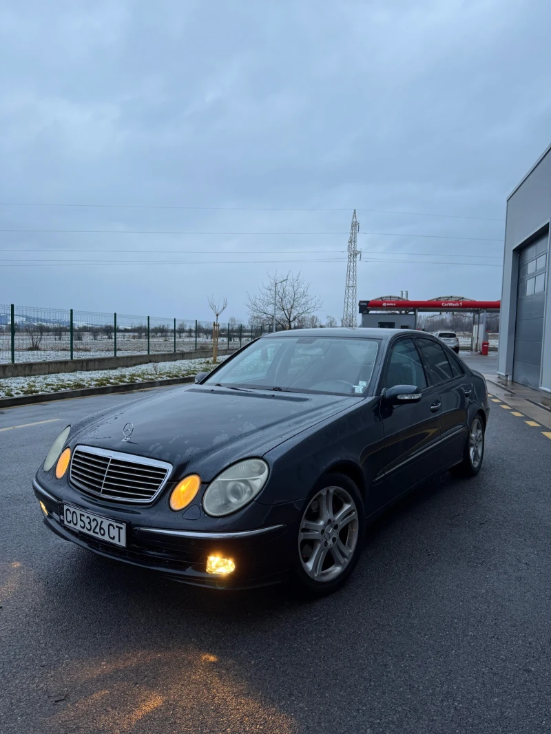 Mercedes-Benz E 320, снимка 3 - Автомобили и джипове - 48167726