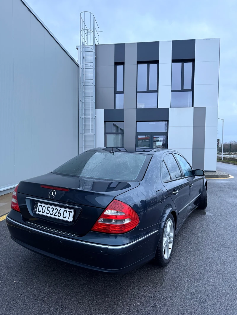 Mercedes-Benz E 320, снимка 5 - Автомобили и джипове - 48167726