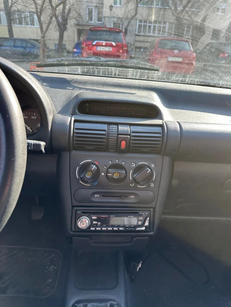 Opel Corsa, снимка 9 - Автомобили и джипове - 49178001