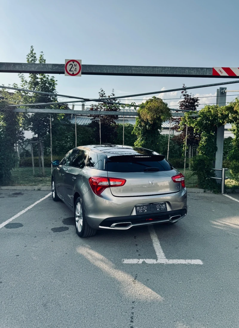 Citroen DS5 Facelift 2.0 HDi Full, снимка 5 - Автомобили и джипове - 50722984