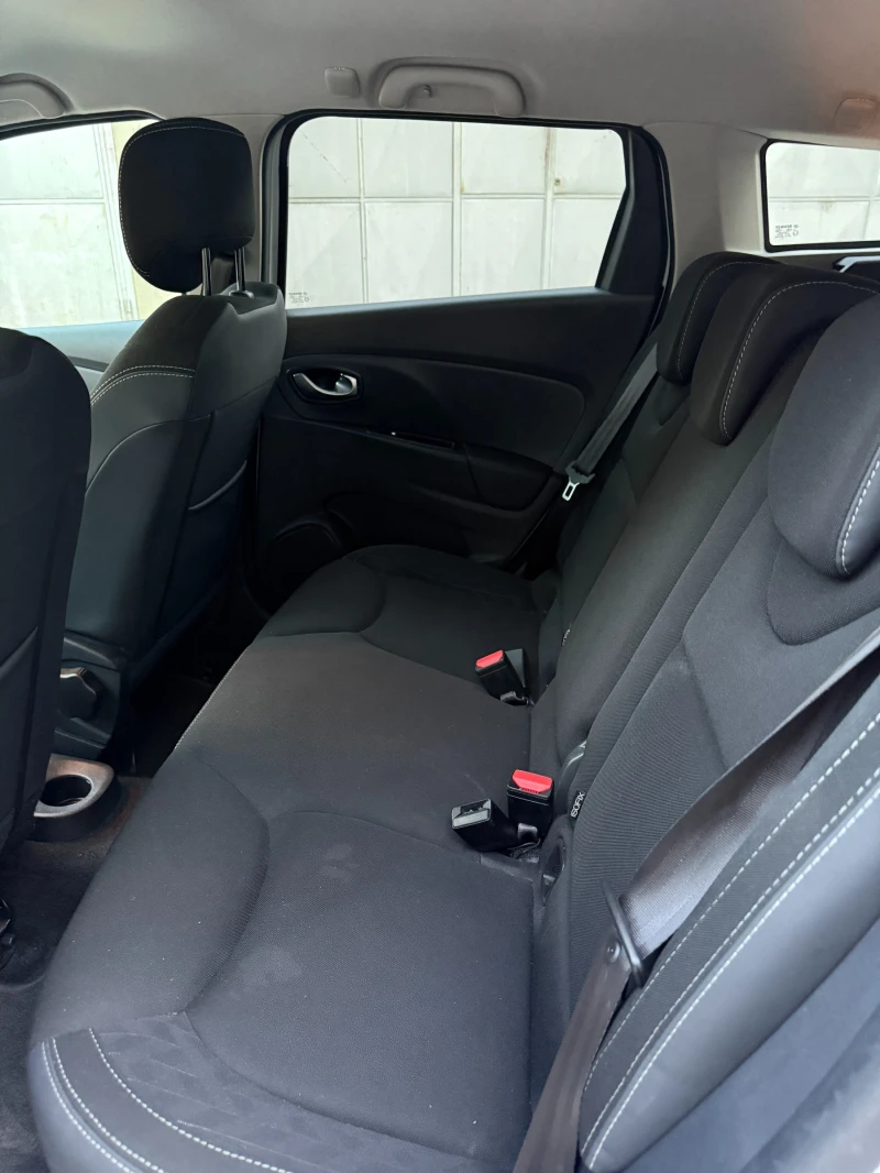 Renault Clio, снимка 9 - Автомобили и джипове - 52825344